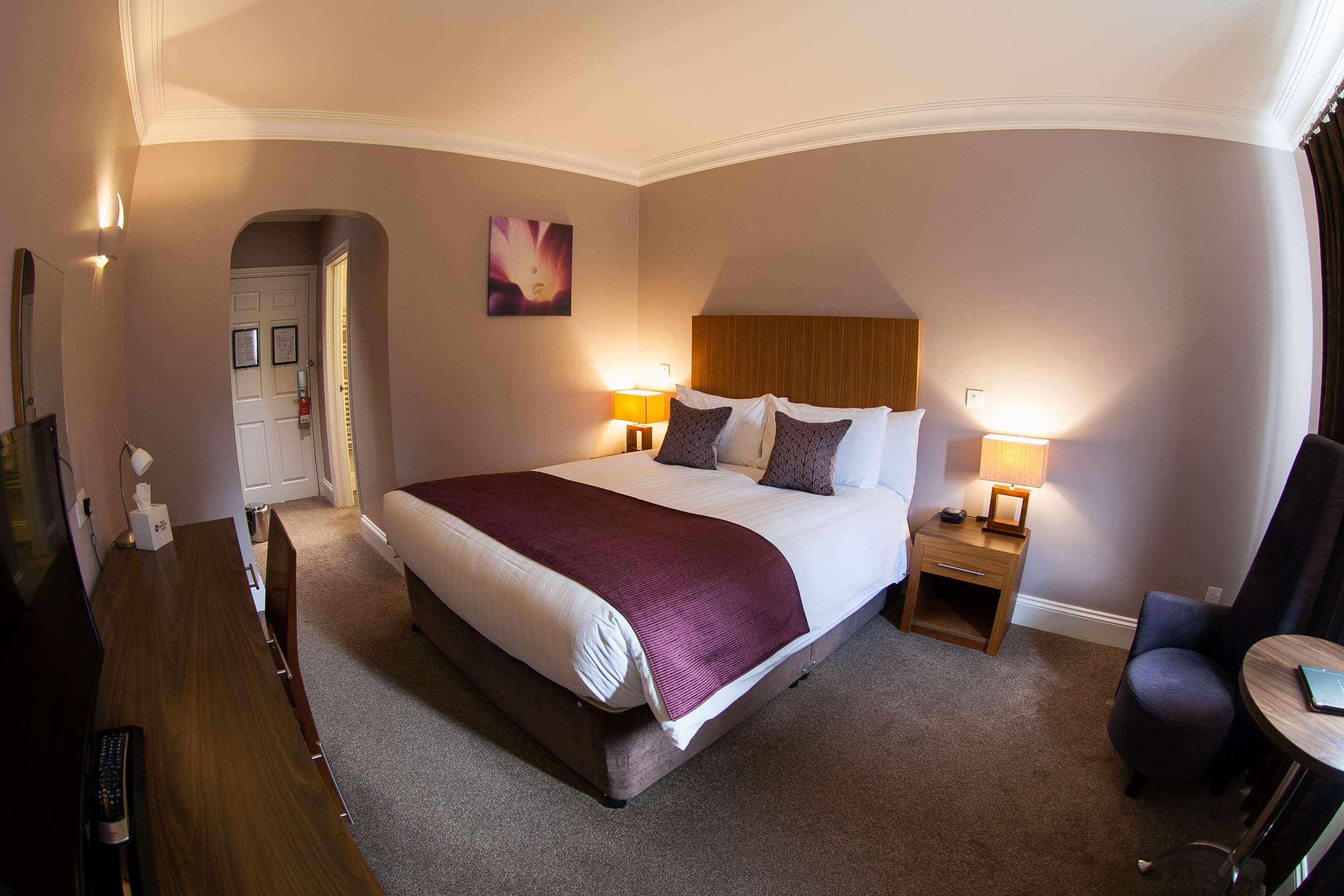 Best Western Plus Centurion Hotel - Tap to explore photos