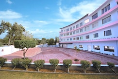 Sunrise Resort, Phulera