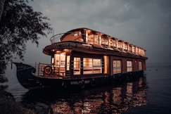 Kerala Houseboats, Kumarakom