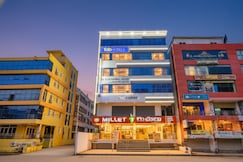 FabHotel Sri Karthikeya Grand - Nr Nexus Mall, Kukatpally, Hyderabad