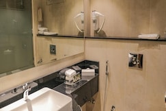 Dhafra Beach Hotel, Al Gharbia (Abu Dhabi Emirate)