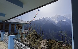 Deluxe Room 1