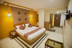 Hotel Maneck Residency, Ooty