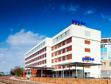Park Inn by Radisson Peterborough - Tap to explore photos