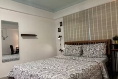 Orchid Shared Apartment in Bandra, Mumbai