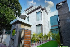 Lime Tree Sushant Lok - Iffco Metro/Sector 29, Gurgaon