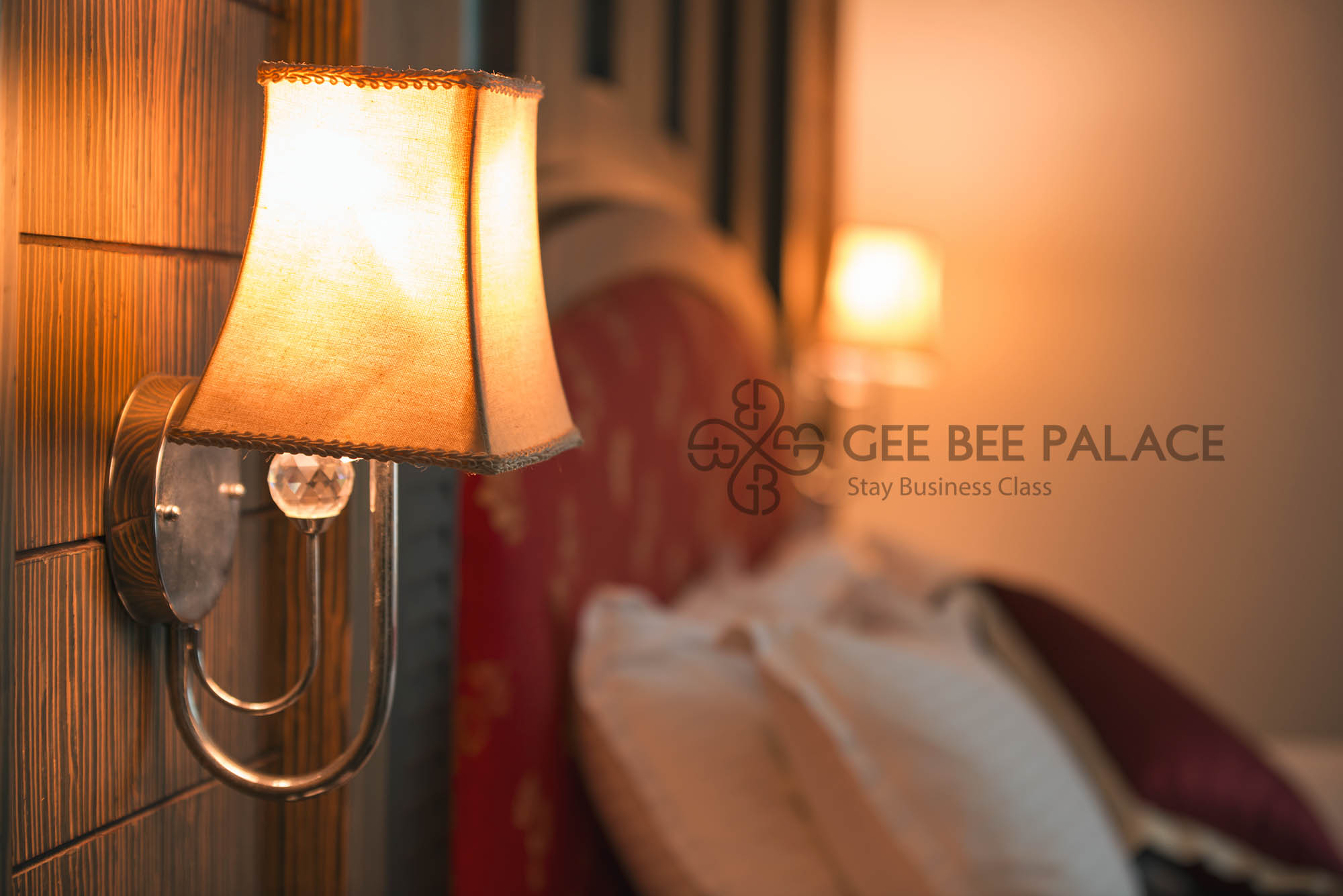 Hotel Gee Bee Palace - Tap to explore photos