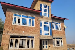 Hotel O Home Mehdi Homestay, Budgam