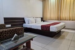 Hotel Radiant, Kolhapur