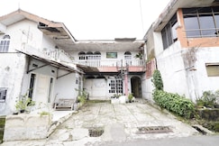 Hotel O Blio Guest House Syariah, Bandung