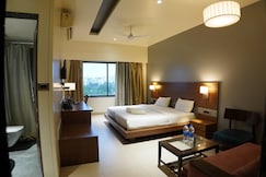 Hotel Sadanand Regency - Newly Renovated, Pune