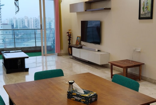 GM HOSPITALITY SERVICE