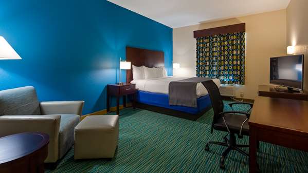 Best Western Wesley Chapel - Tap to explore photos