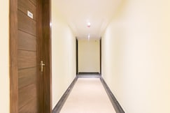 OYO 77736 Hotel Starlight, Kanpur