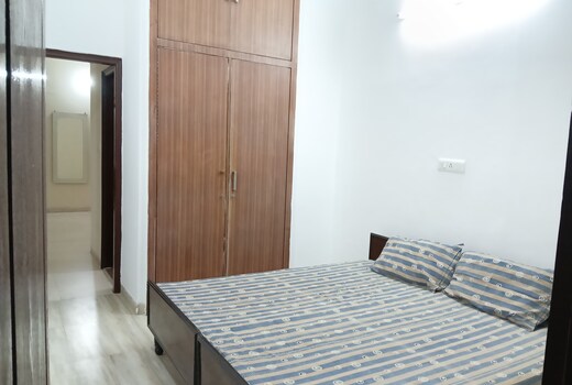 Bansal Kutir   Diamond
