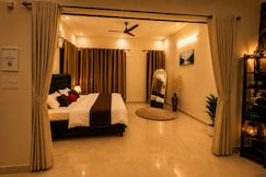 3 King Beds - Perfect for Groups & Celebrations, Mohali