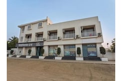 FabHotel Siddhivinayak Grand, Nashik