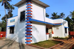 Serene Room in Villa Shrivardhan, Shrivardhan