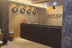 HOTEL MOON LIGHT, Vijaywada