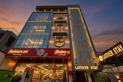 Hotel Layover Stay-3 Minutes From the Airport, Jaipur