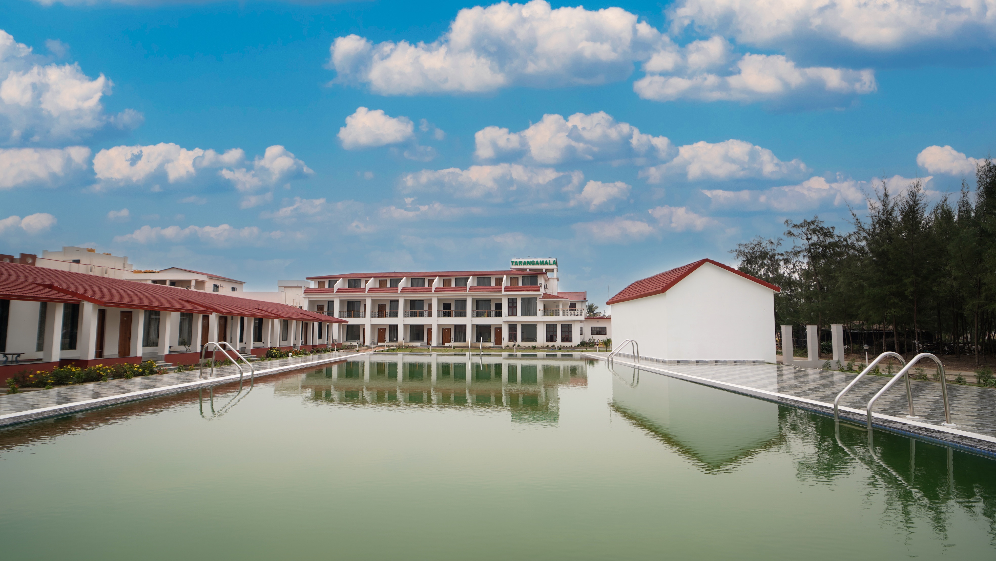 HOTEL TARANGA MALA - Tap to explore photos