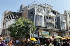 HOTEL PARADISE PALACE, Bhawanipatna