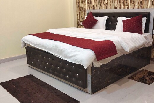 Hotel O Suryavanshi Palace