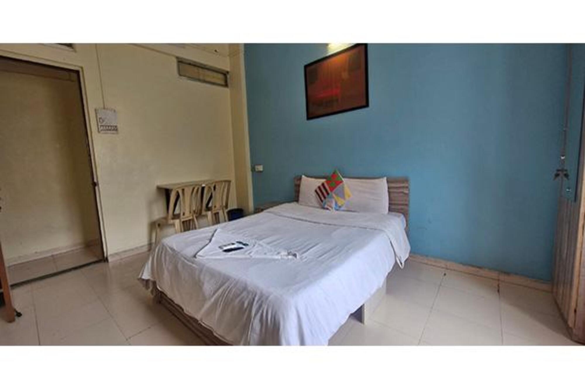 FabHotel Saraswati Niwas - Tap to explore photos