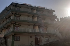 Hotel Kailash, Pauri