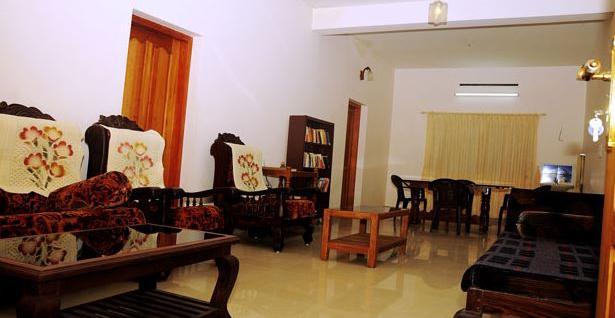 Hornbill Homestay- Rooms (Deluxe Room) - Tap to explore photos