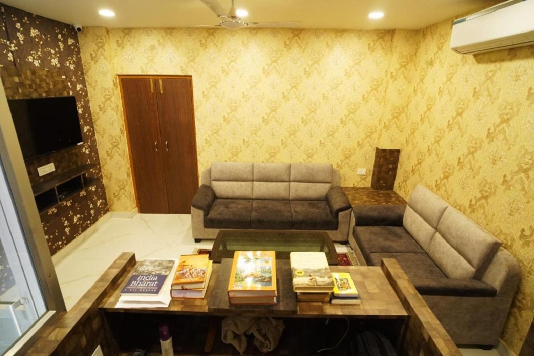Anand Kanan Homestay - Tap to explore photos