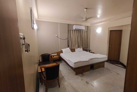 Hotel O Relax Inn Executive