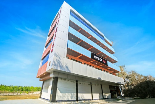 Hotel O Tanatan Premium