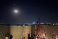 LUX Apartment, Zirakpur