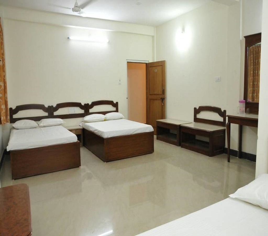 Hotel Dewan's Residency  - Tap to explore photos