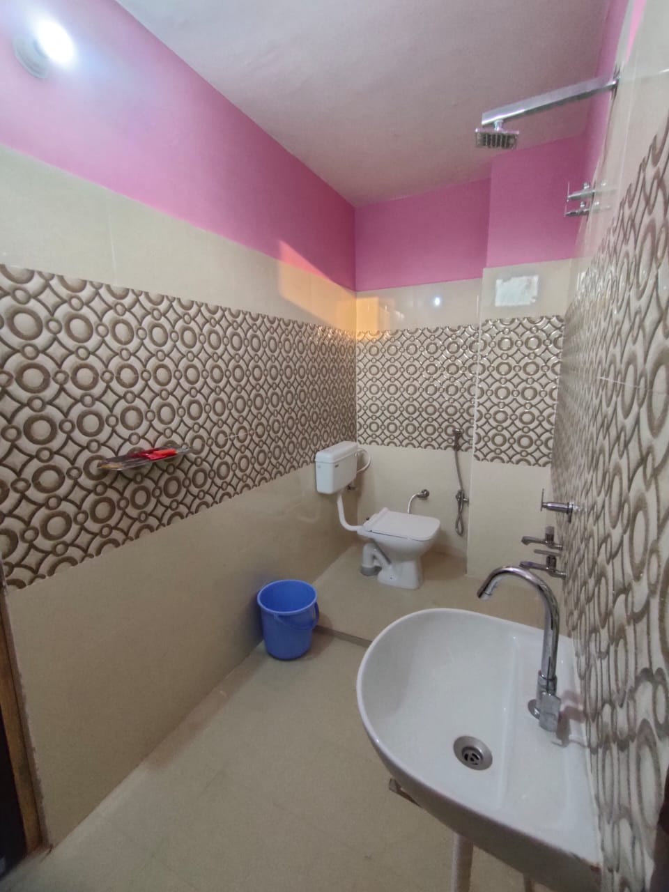 KHUSHI GUEST HOUSE - Tap to explore photos