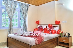 PINE CREST INN, Darjeeling