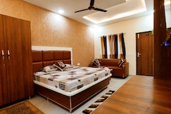 HOTEL REGAL SUIT ROOMS, Phagwara