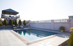 Swimming Pool 1