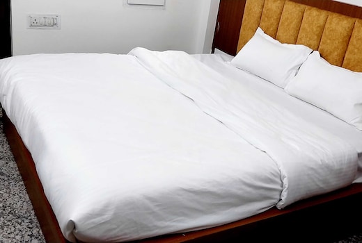 Hotel O Shree Radha Krishna