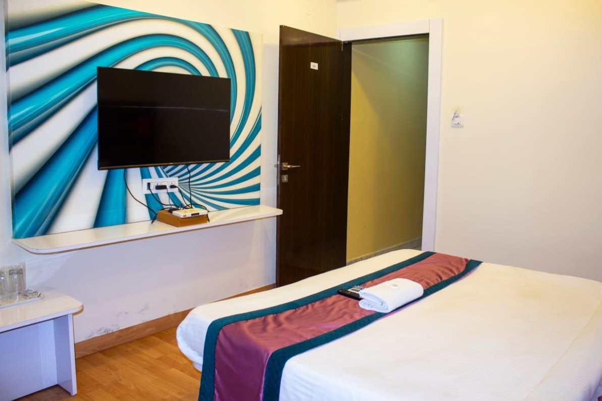 Hotel Parashar Check In 4