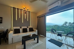 Forest Frame Kudrats Nilaya Valley view w Pool, Goa