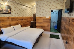 Rising View Hills, Dharamshala