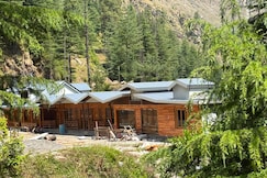 Snow Pine Homestay, Chakrata