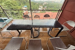 Hill View Villa No 414, Mumbai