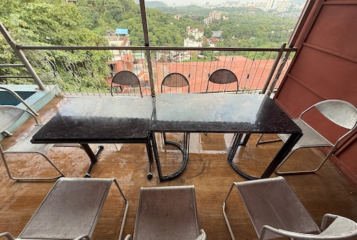 Hill View Villa No 414