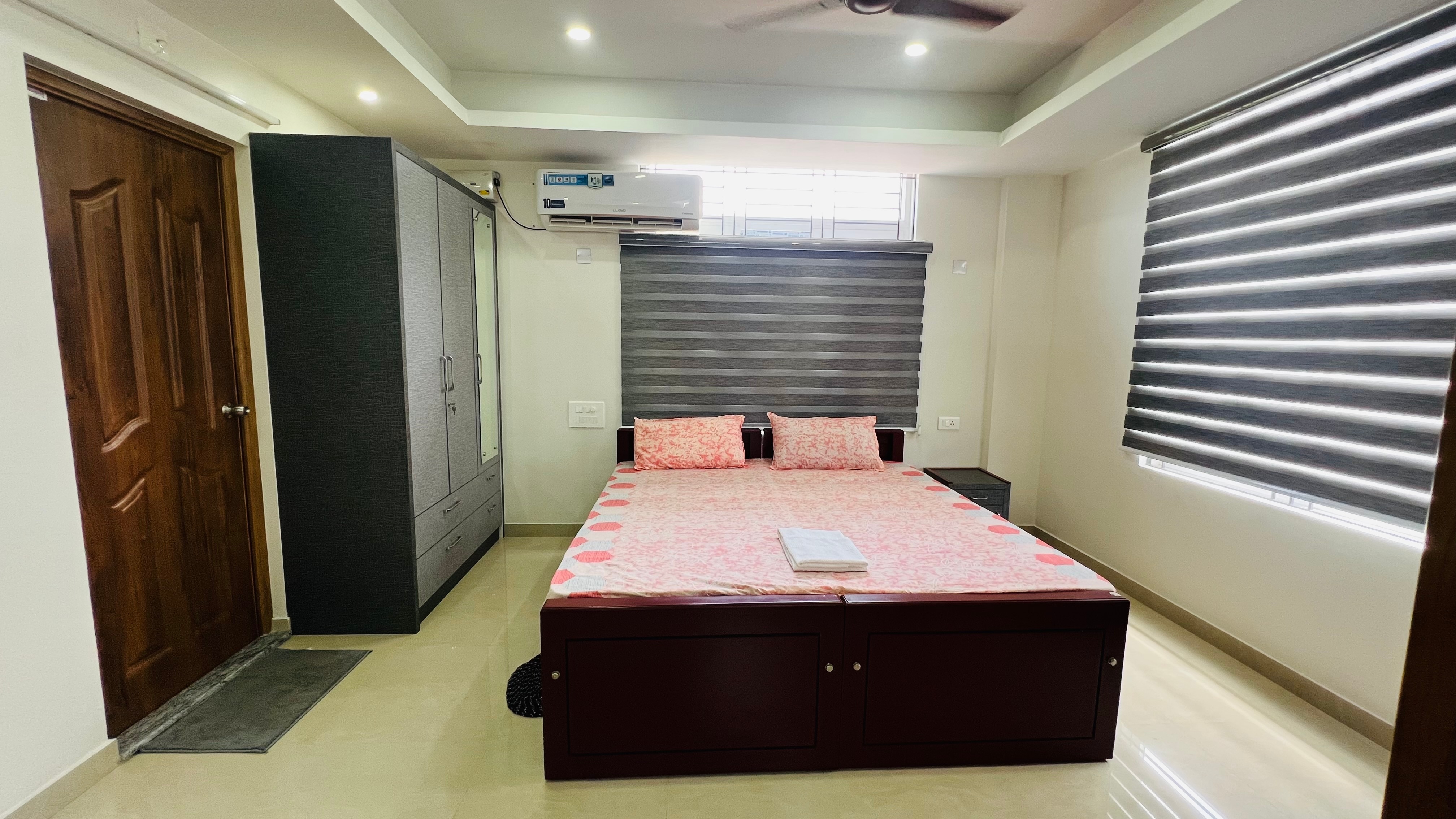 Stayzone Haritham - Tap to explore photos
