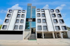 Collection O MIDC Pimpari Pune Formerly SK Palace, Pune