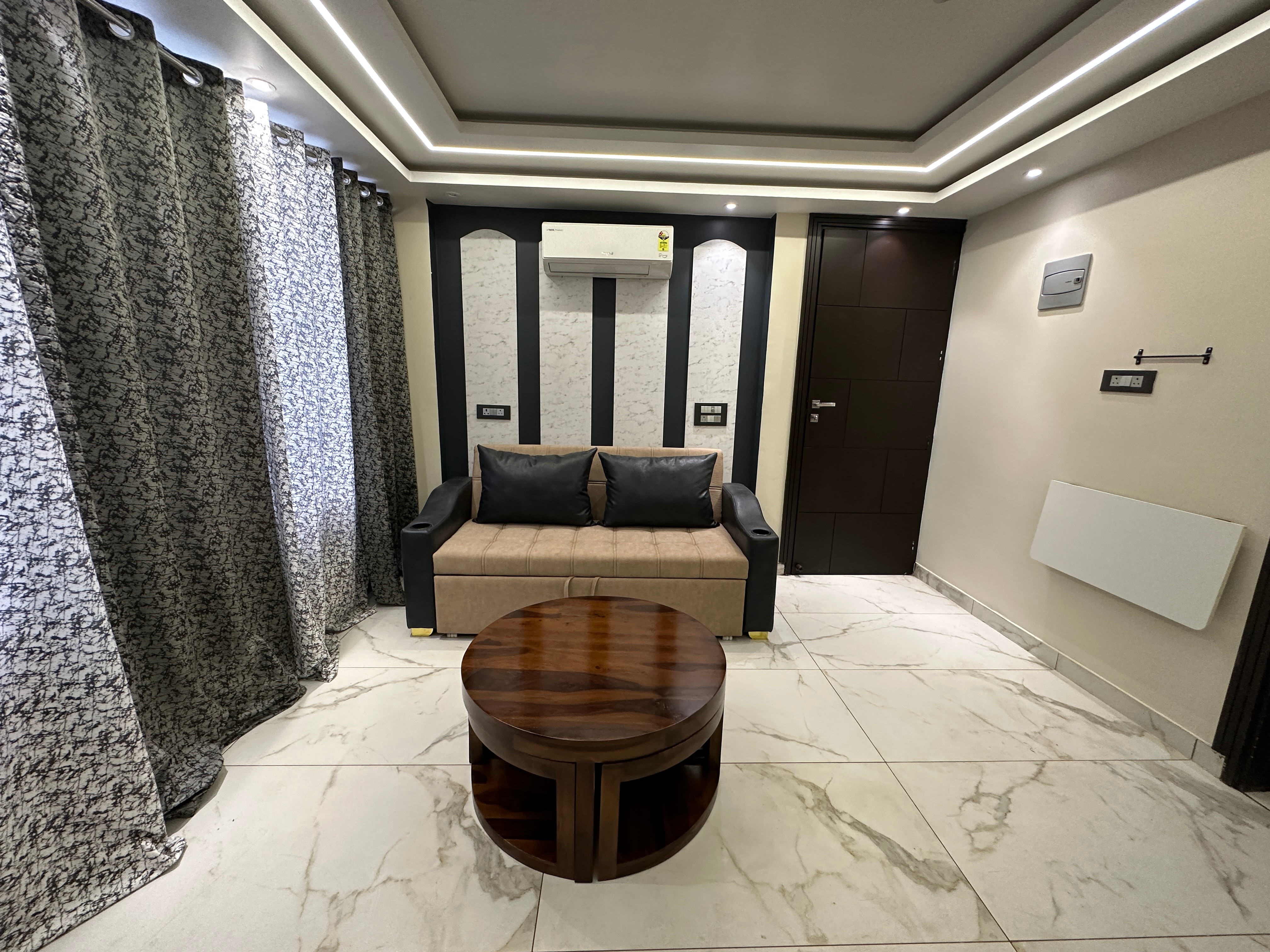 Hillscape gold luxury :  1BHK Rishikesh - Tap to explore photos
