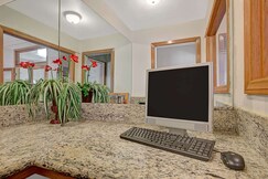 Ramada Limited Redondo Beach, Los Angeles